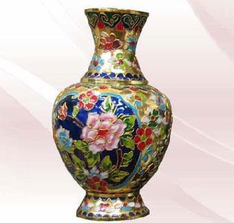 景泰藍(lán) 銅胎掐絲琺瑯，流光溢彩的民族瑰寶